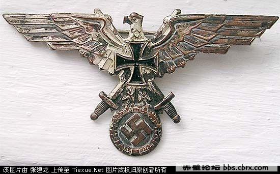 纳粹德国为什么采取头向右的黑鹰作为标志?