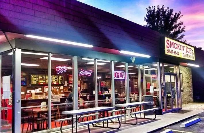 99金铺-买店铺VS租店铺,哪个跟划算? - 99金铺