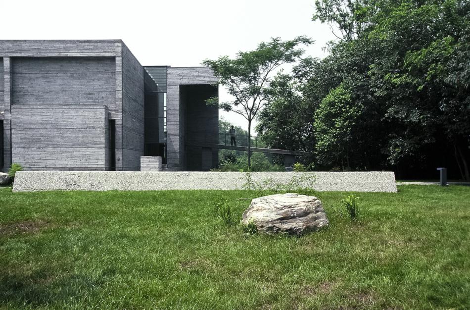 刘家琨设计过哪些建筑?其作品评价如何? - 知乎