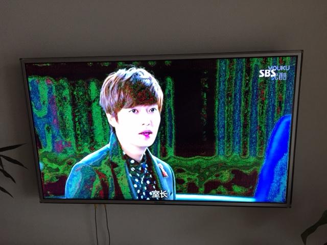 液晶电视显示故障?