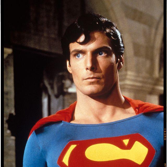 每日提供高质量新闻资讯 打开 app 《超人》 神秘博士圣诞特辑的一次