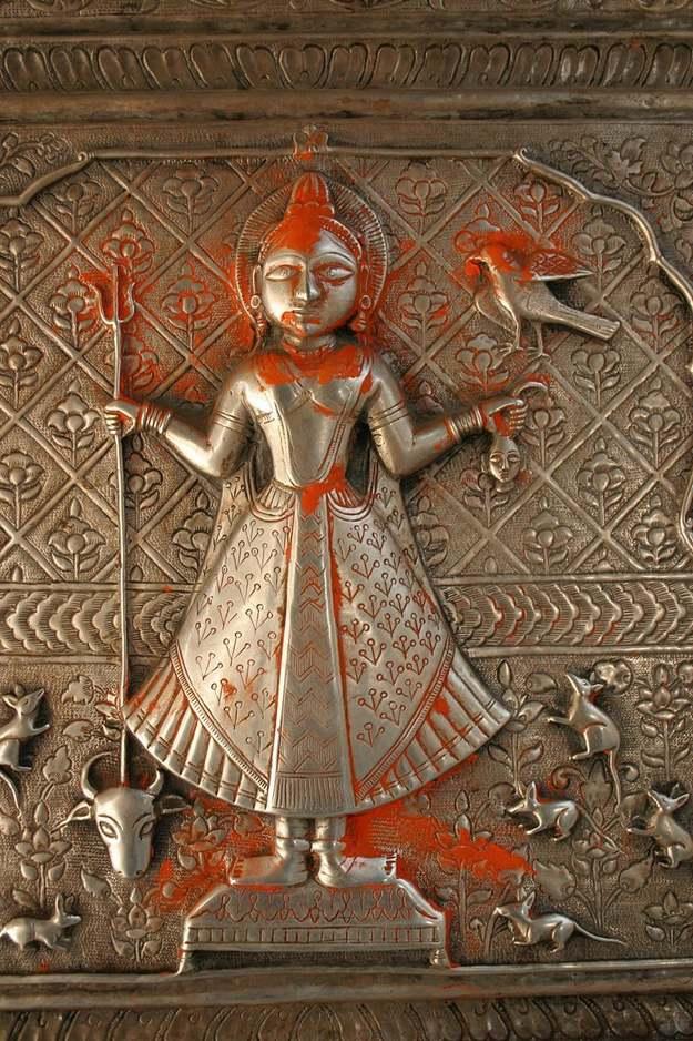 胆小别进进了这座供奉2万只老鼠的印度神庙你能忍住不尖叫么