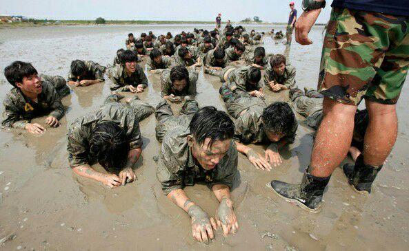 如何评价黑龙江八一农垦大学大雨天在室外军训一下午?