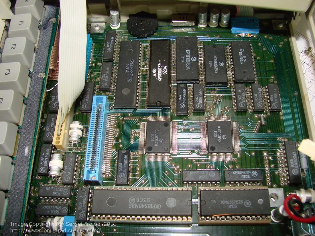 在苏联时期苏联人用什么计算机?