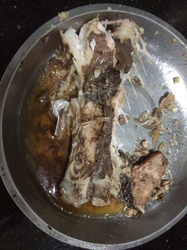 被老公及女儿评为"煮猪潲".