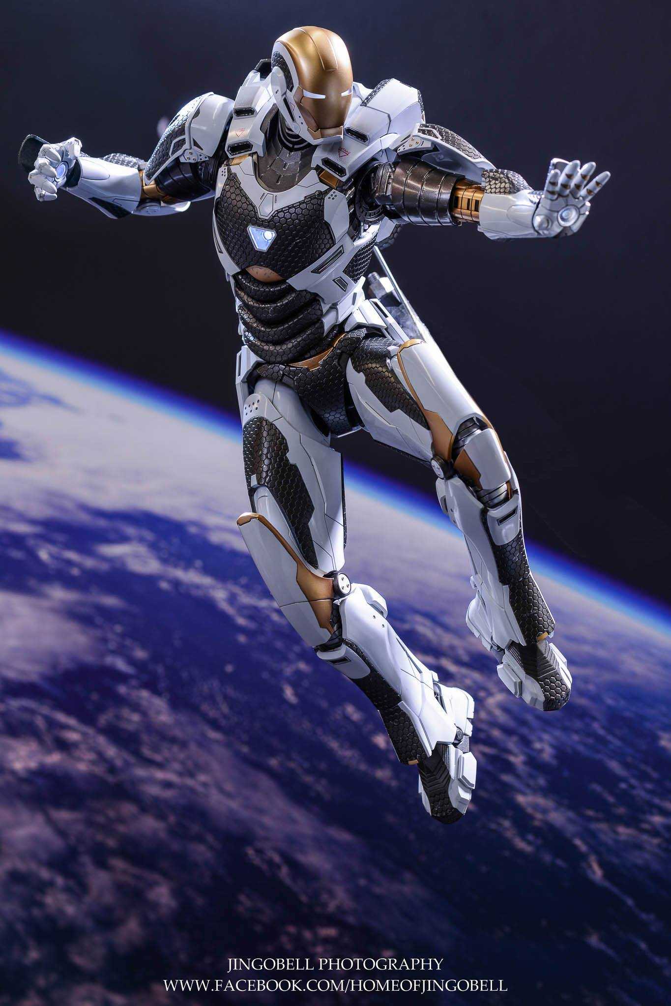 10 hottoys 钢铁侠mk39 这台盔甲在电影里出现了只有几秒,直到hottoy