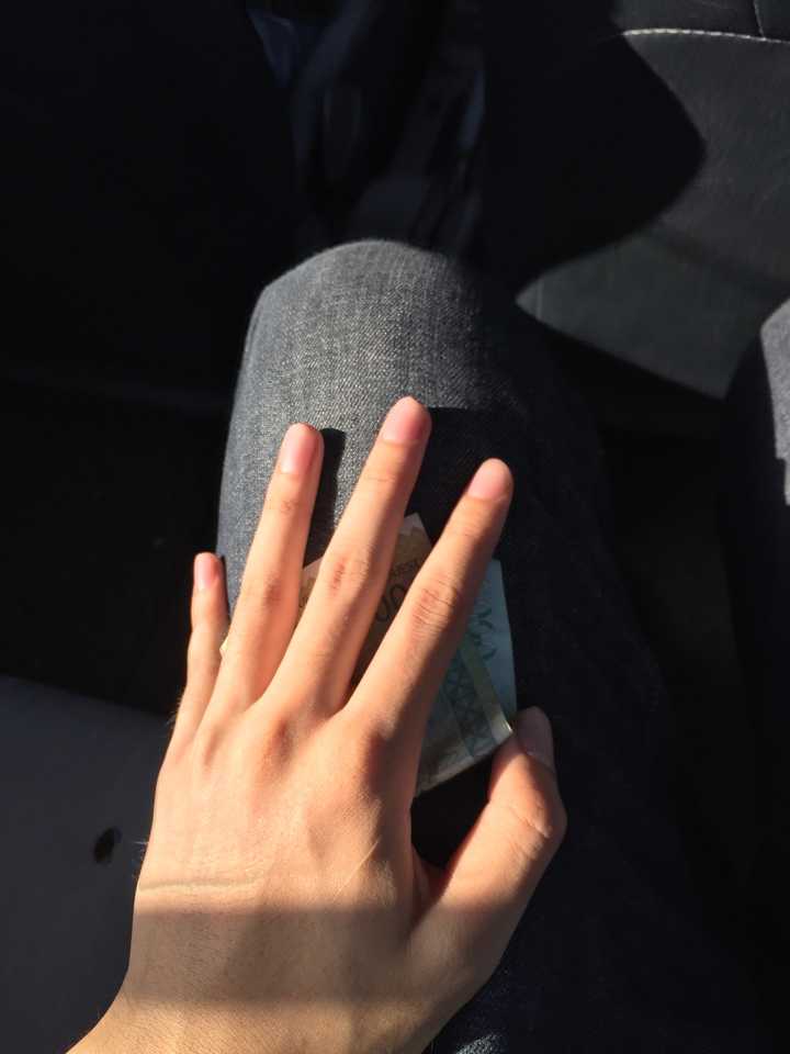 拥有一双好看的手是种怎样的体验?