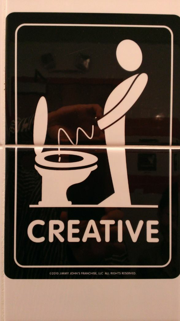 刚好有奇遇必须跟大家分享一下! 西雅图的餐厅里掉节操的厕所标识.