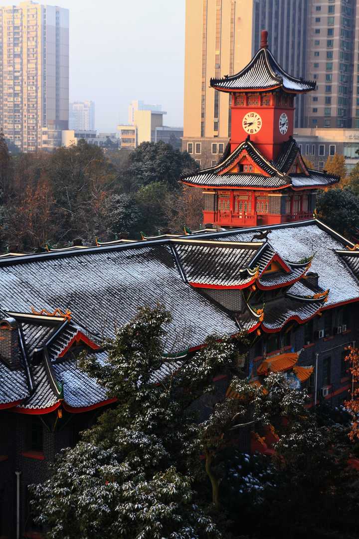 华西钟楼,冬
