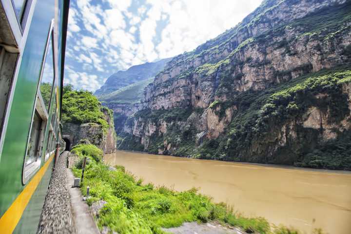 完整走完宝成线成昆线是怎样一种感受