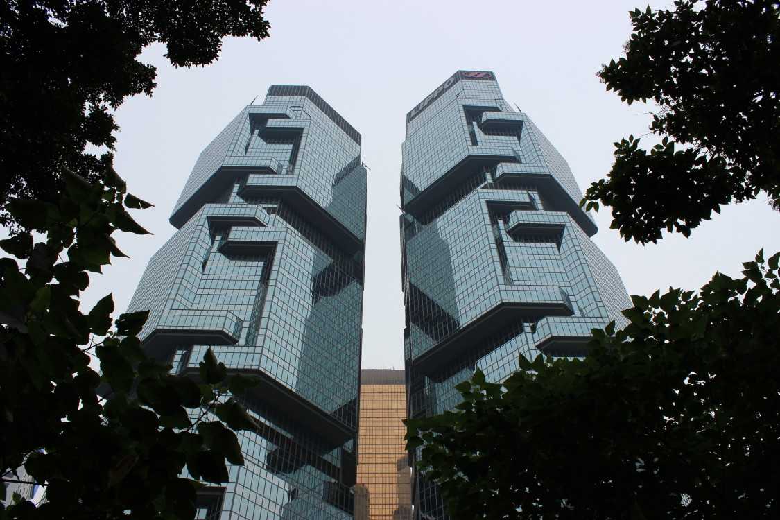 1 力宝中心 lippo centre paul rudolph设计 2香港会所大厦 亨利·施