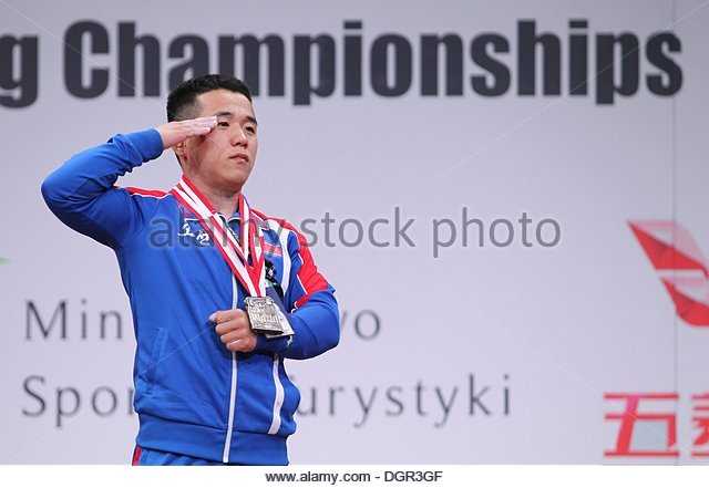 龙清泉挺举 170kg 究竟有多难?他是如何做到的?