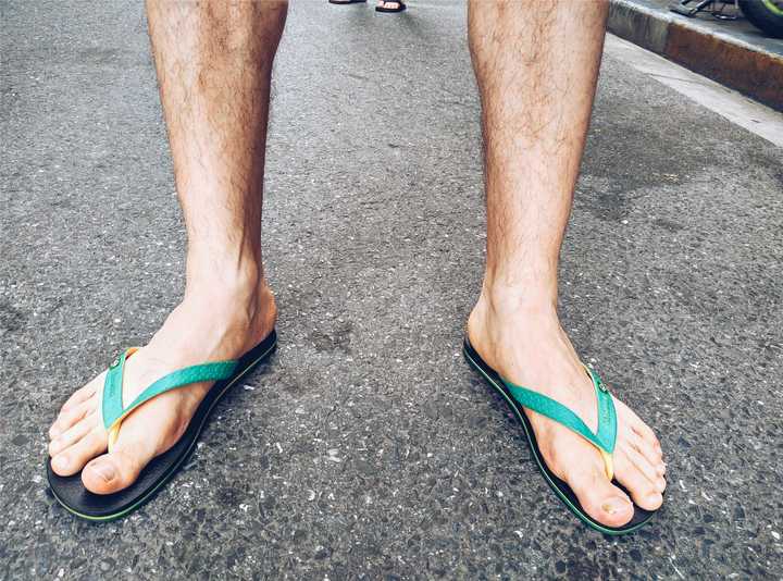 有哪些值得买的人字拖品牌?