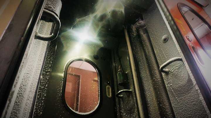 两个火车的连接处