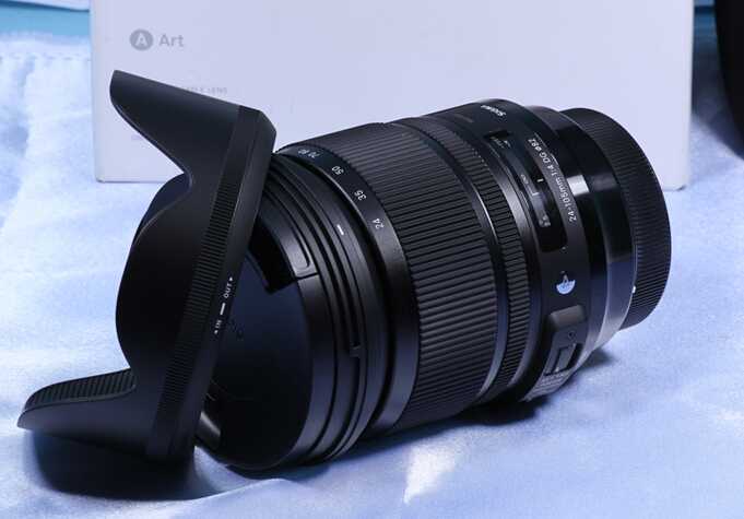 求推荐一个尼康卡口的全幅旅游镜头?