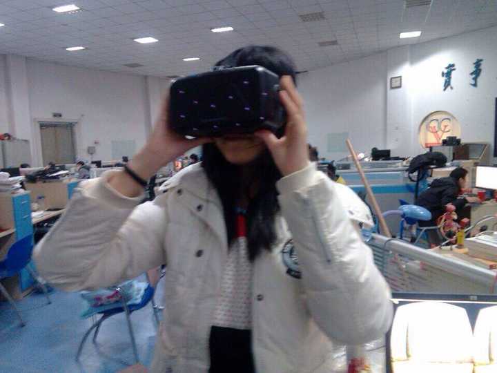 Oculus Rift 头戴3d 显示头盔的实际上手体验如何 知乎 Oculus Rift 头戴3d 显示头盔的实际上手体验如何 知乎