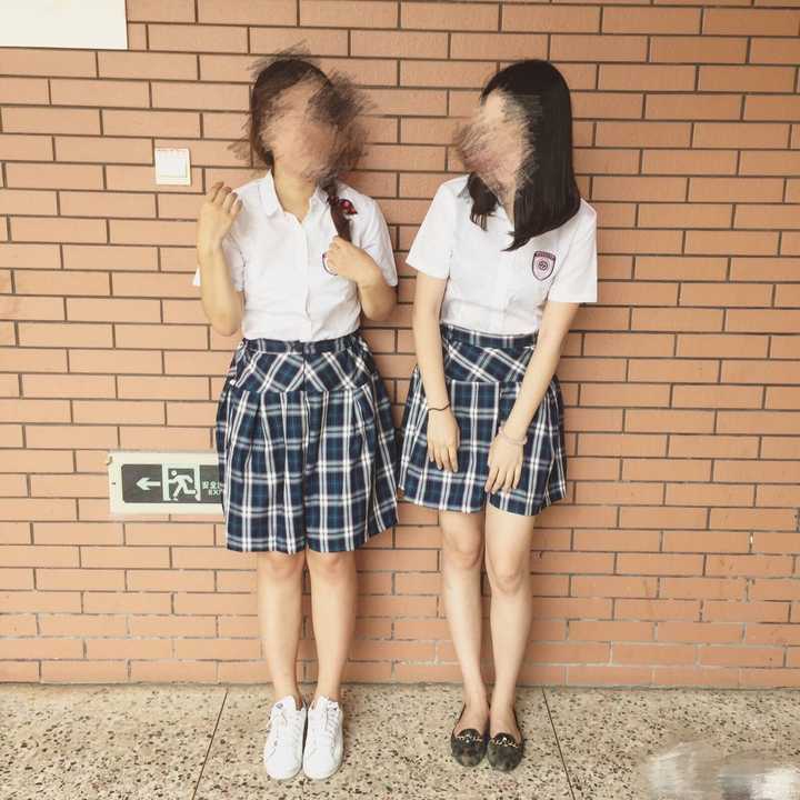 中国哪些中学有好看的校服?