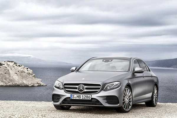 年轻女性 60万内落地买什么车好 知乎