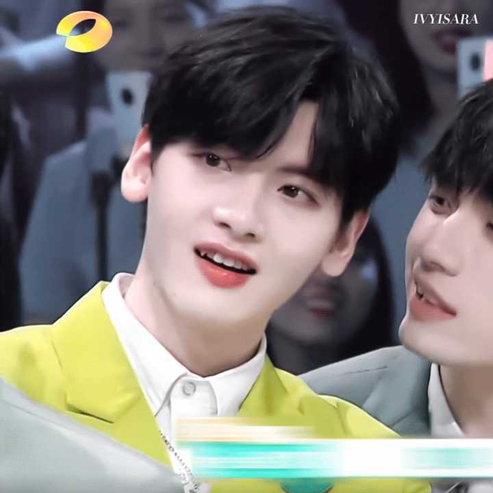 快乐大本营站稳了朋友张颜齐和翟潇闻谁表现比较好