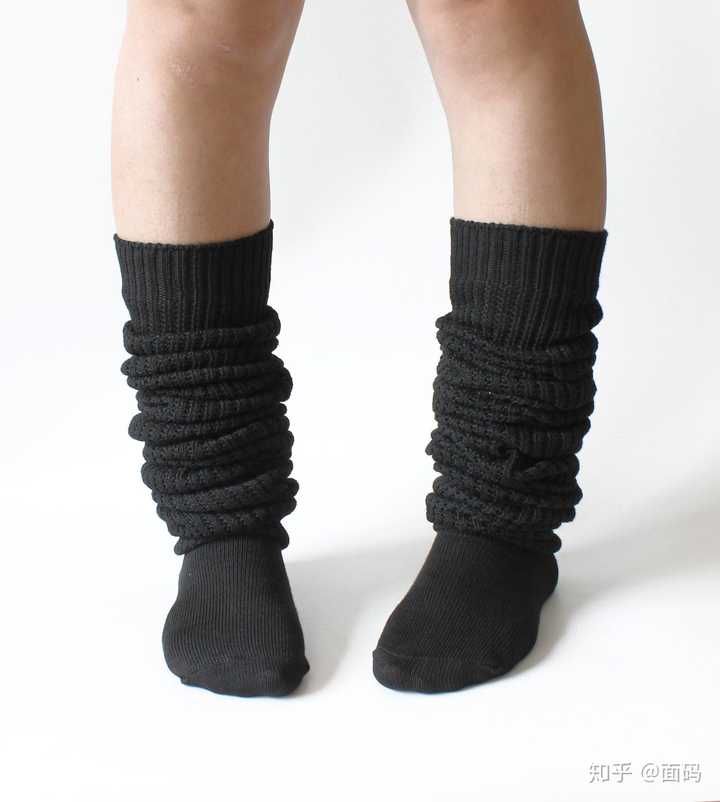 还有好多小姐姐买来穿呢,她们都觉得大象袜好可爱好好看简直爱死了(Д