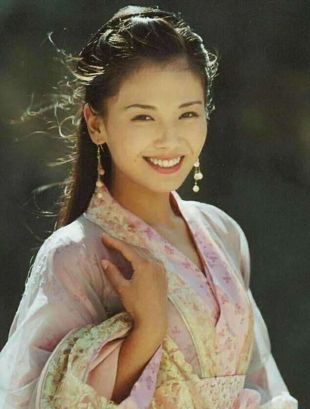 哪种类型算是中国式标准美女 知乎