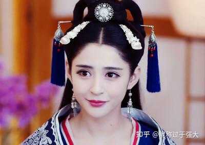 哪些明星的脸已经/快要崩了？