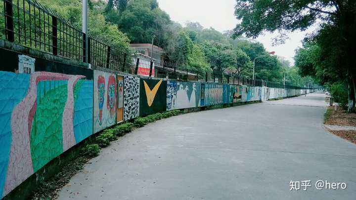 汕头大学的涂鸦墙到底长什么样?