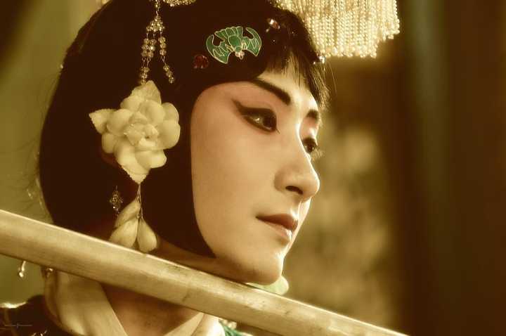 图片20查看更多简介影人:黎明 / 章子怡 / 余少群 / 陈红 / 孙红雷