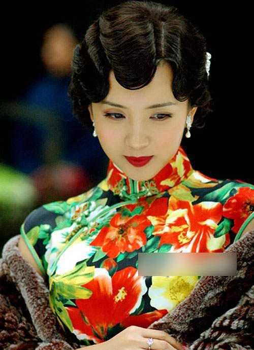 于和伟 / 何赛飞 / 袁苑 / 田玲 / 霍青 / 于滨 / 徐梵溪 / 王彩平