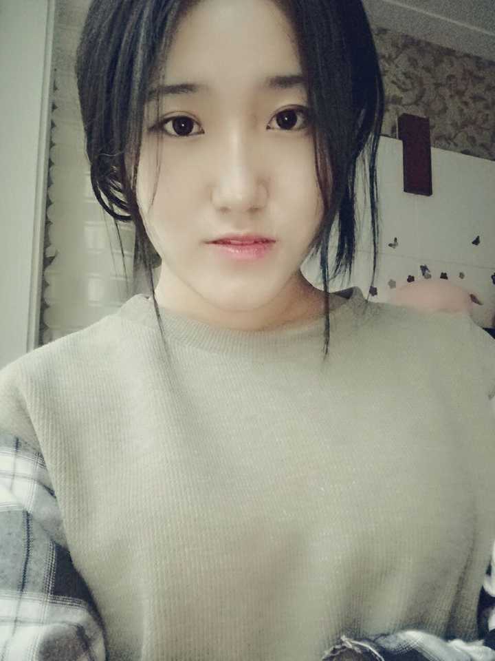 胖瓜子脸就是,我不说我是个胖子你能看得出?