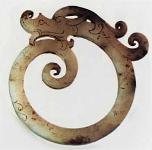 汉代白玉龙形环