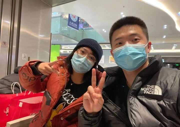 如何评价脱口秀演员李雪琴 真的是天赋异禀吗 知乎