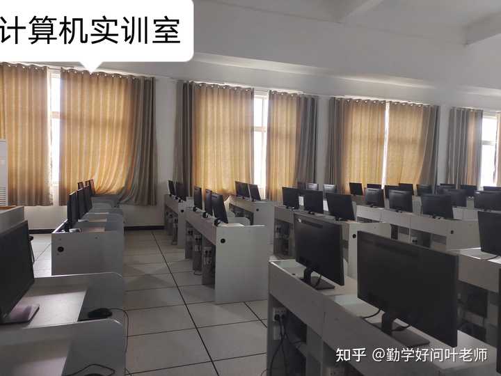 武昌理工学院学费_武昌理工学院学费明细_武昌理工学院官网学费