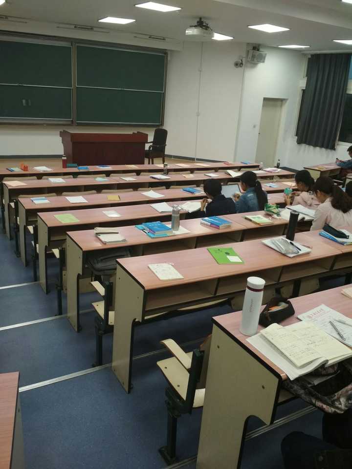 在好的大学里上学是一种什么感觉?
