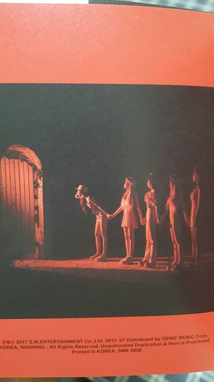 Red Velvet 的风格究竟独特在哪里 知乎