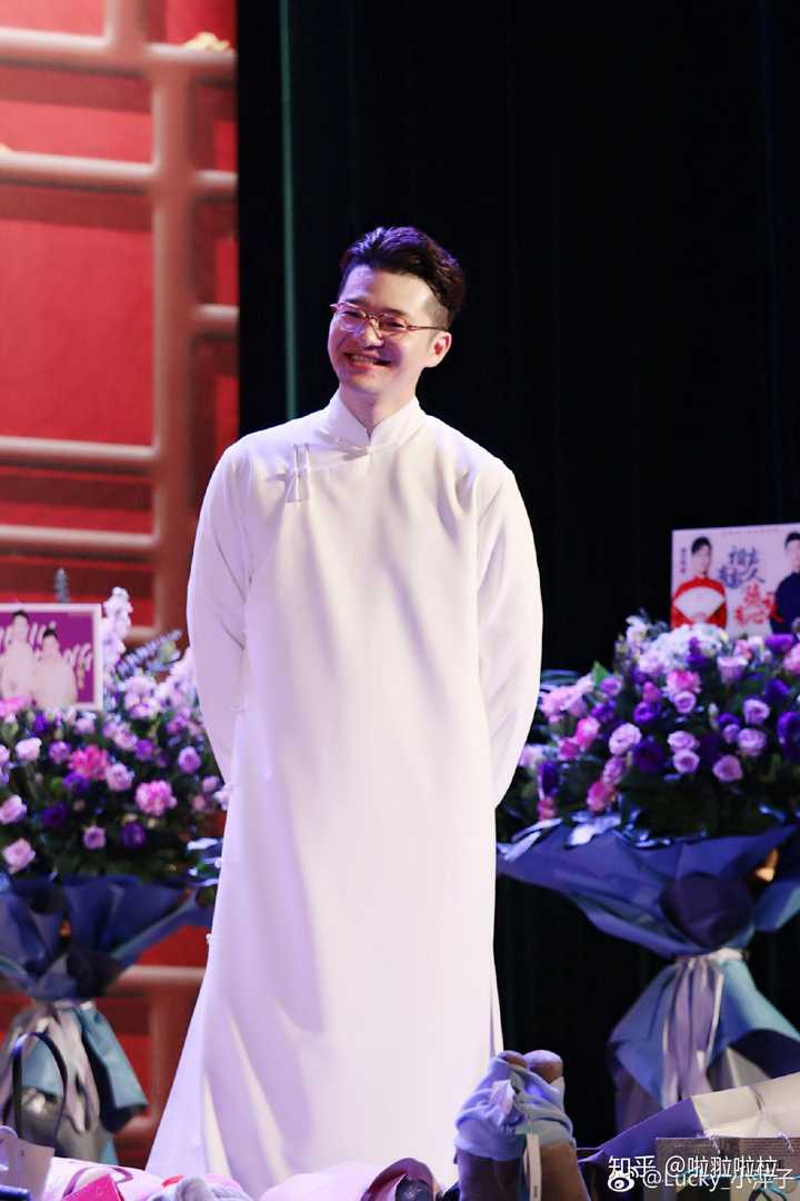 如何评价德云社相声演员谢金的相声功力和人品?