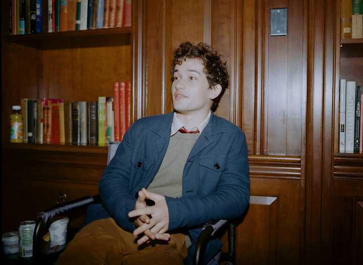 绯闻女孩 - 知乎