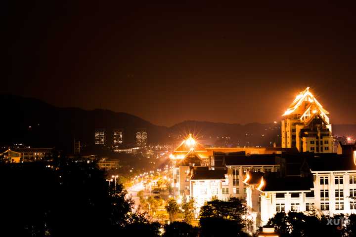 厦门大学嘉庚学院怎么样?