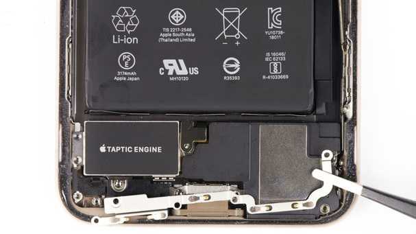 touch ,因此使用了相比 xs max 小些的线性马达 安卓: 在苹果