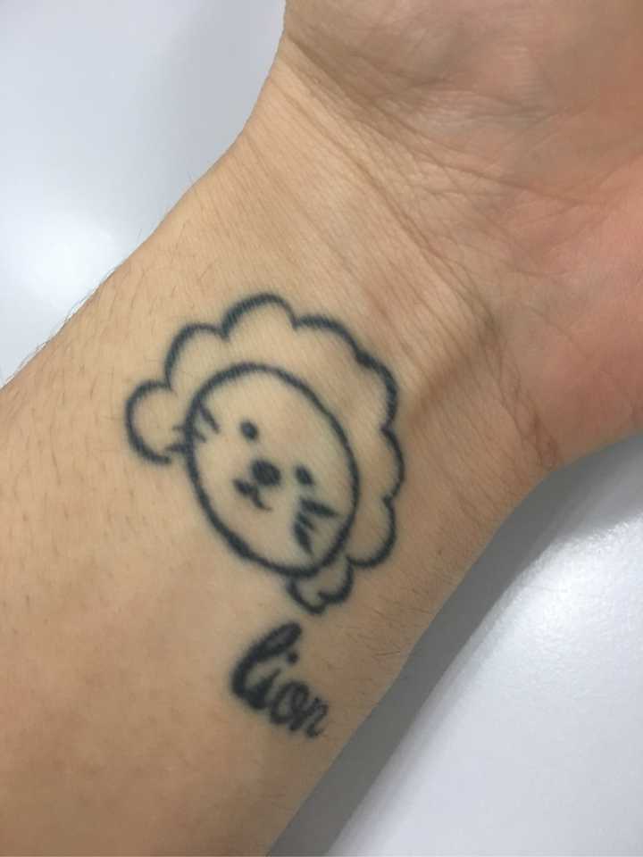 让一让让一让～我的懒洋洋!呸～大西纸