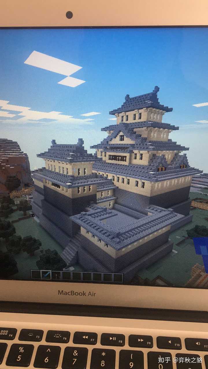 你第一次玩minecraft 时建造了什么 匿名用户的回答 知乎