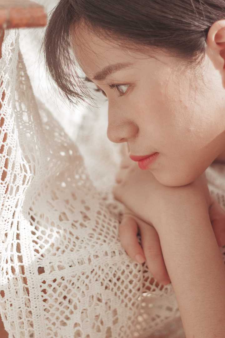 侧脸比正脸好看是种怎样的体验?