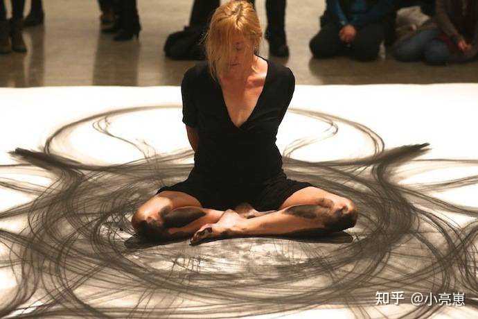 小亮崽 的想法: 小亮崽の艺术灵感分享 | 行为艺术 美国新… - 知乎