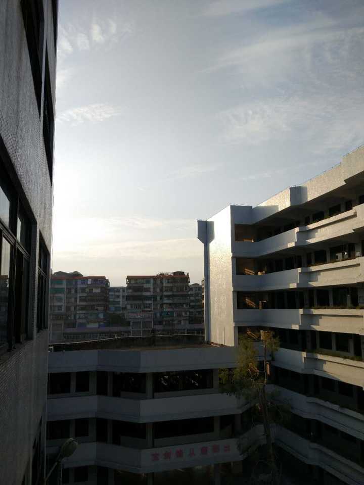 在广东汕头华侨中学就读是一种怎样的体验?