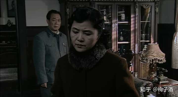 如何评价《潜伏》里的吴敬中？ - 知乎
