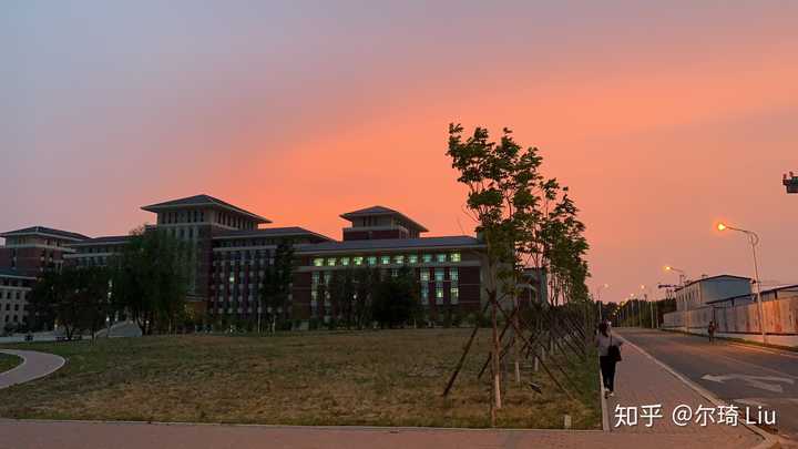 山东有空调的大学宿舍_济南宿舍有空调的专科学校_济南大学宿舍有空调吗