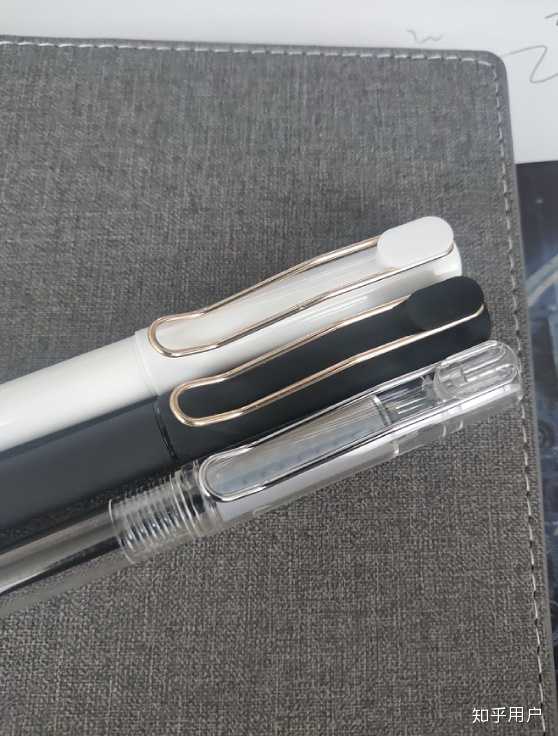 （只考虑握笔舒适度）拔盖式中性笔笔壳中的王者是？？？ - 知乎