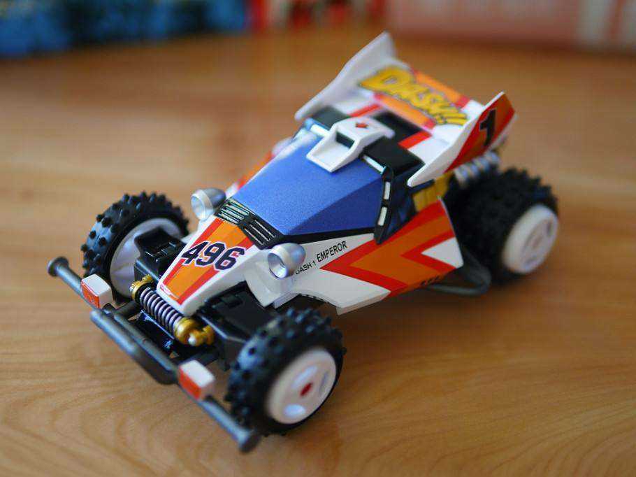 买着玩# 四驱车吧,也算是童年的回忆了