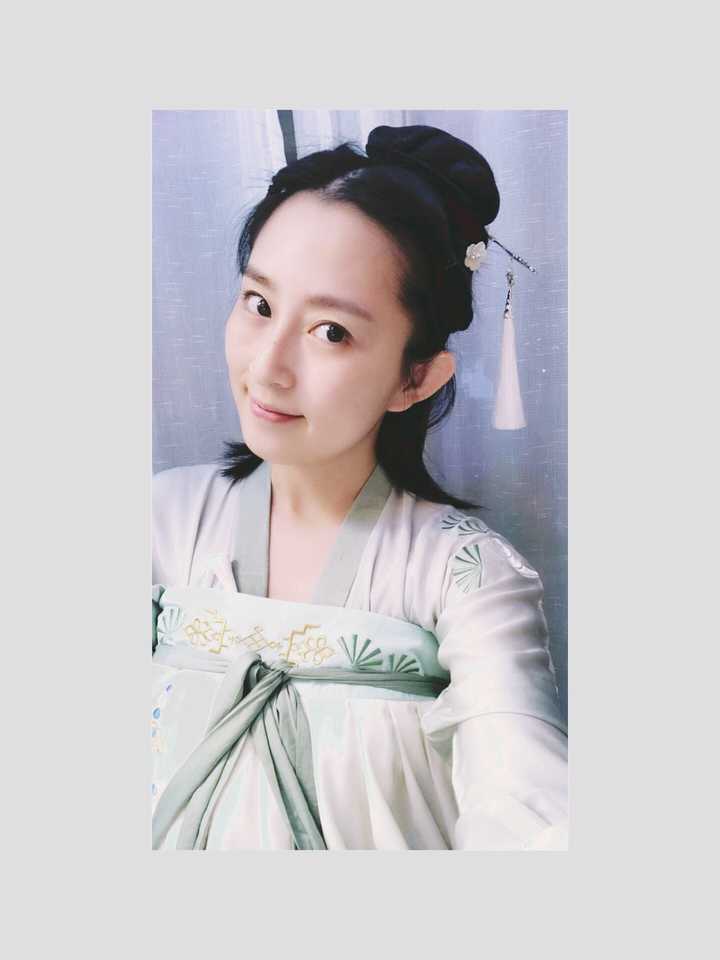 齐耳短发的汉服党妹子该怎么梳发型?