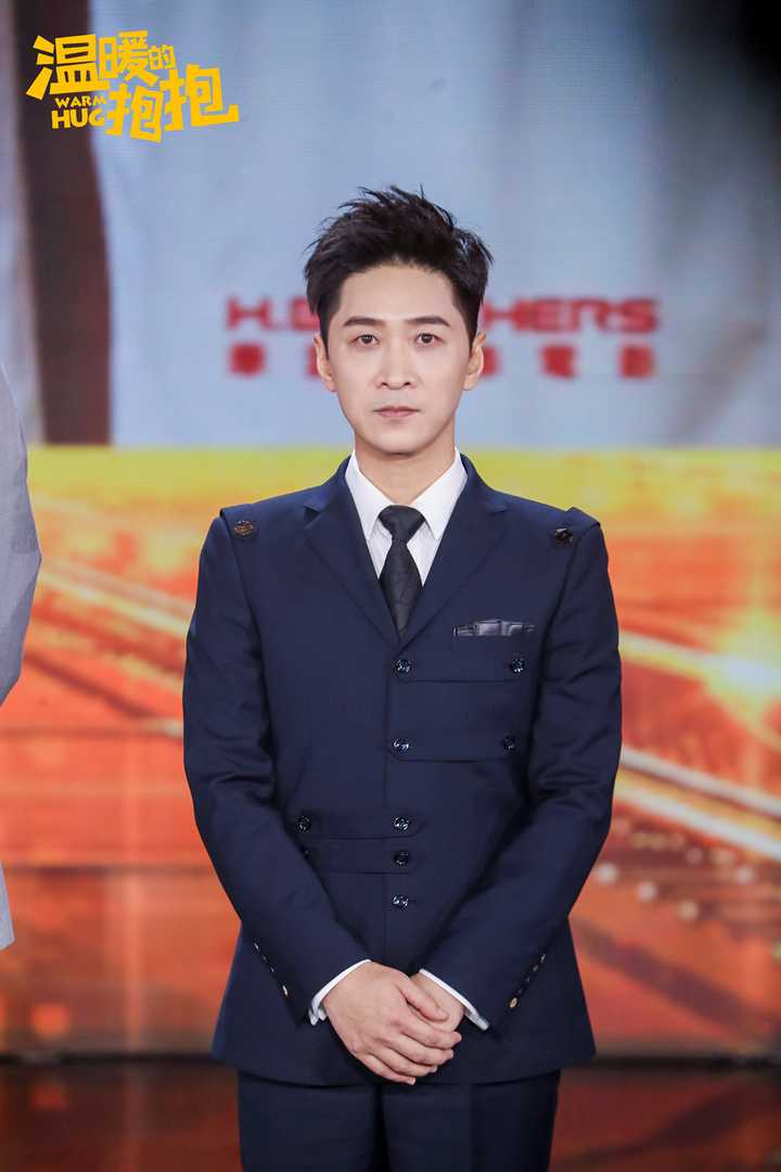 田雨 / 王智 / 魏翔 / 王宁 / 黄才伦 / 张一鸣 / 王成思 / 张子栋